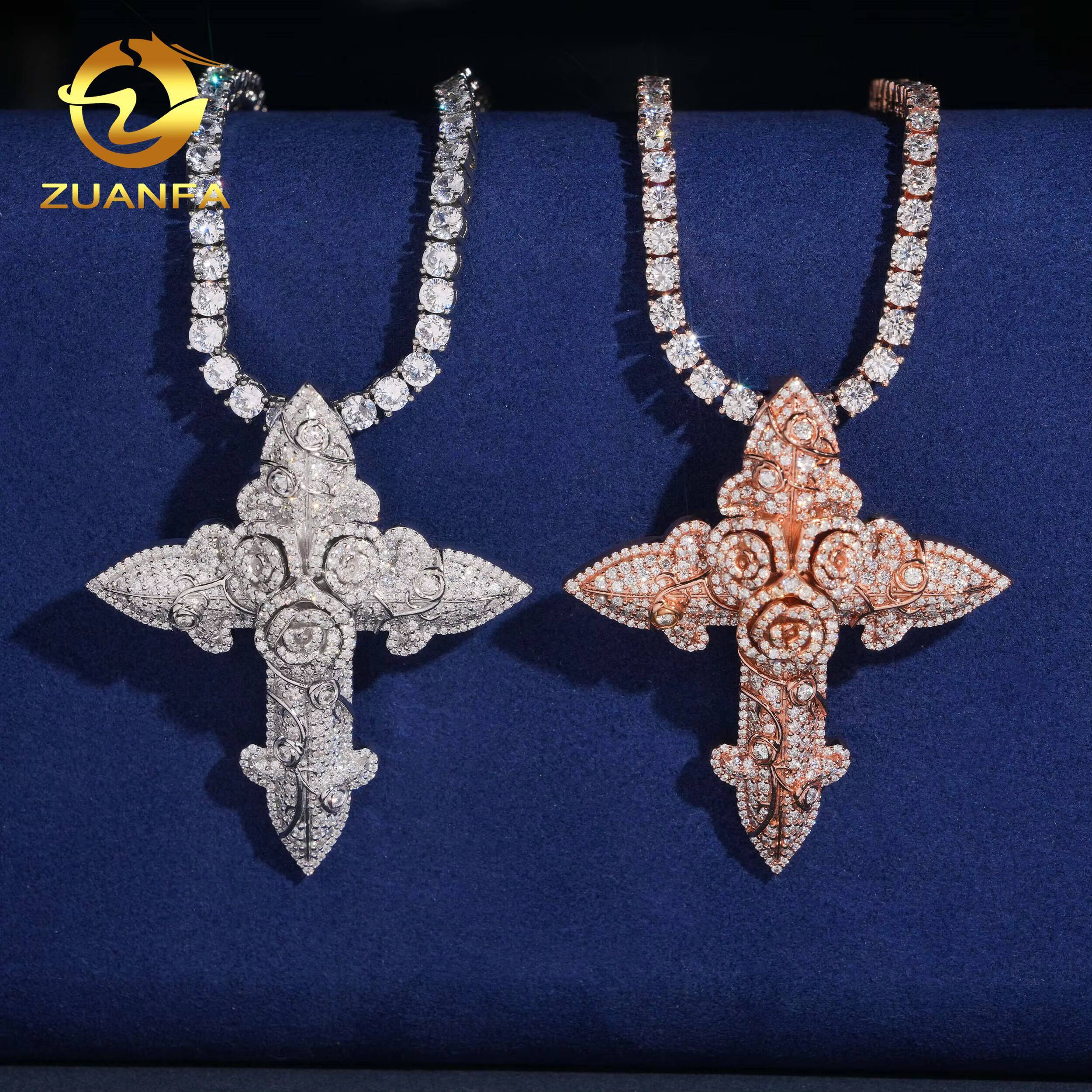 RTS Luxury Rose Fine Hip Hop Moissanite Cross Charms Diamond Jewelry Iced Out 925 Silver VVS Moissanite Cross Pendant
