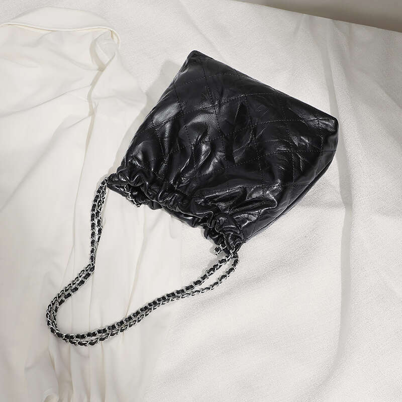 Luxury Bag Designer Autumn Winter New Genuine Leather Bucket For Women Crossbody Large Capacity Chain Bag Commuter Shoulder