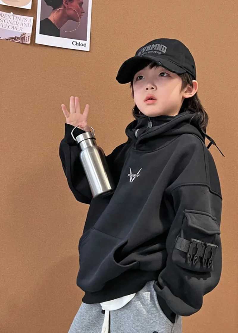 Stylish Boys Fleecelined Pullover Hoodie Mechanical Buckle Hooded Top Trendy Hiphop Dance Performance Outfit for Medium KidsT251030