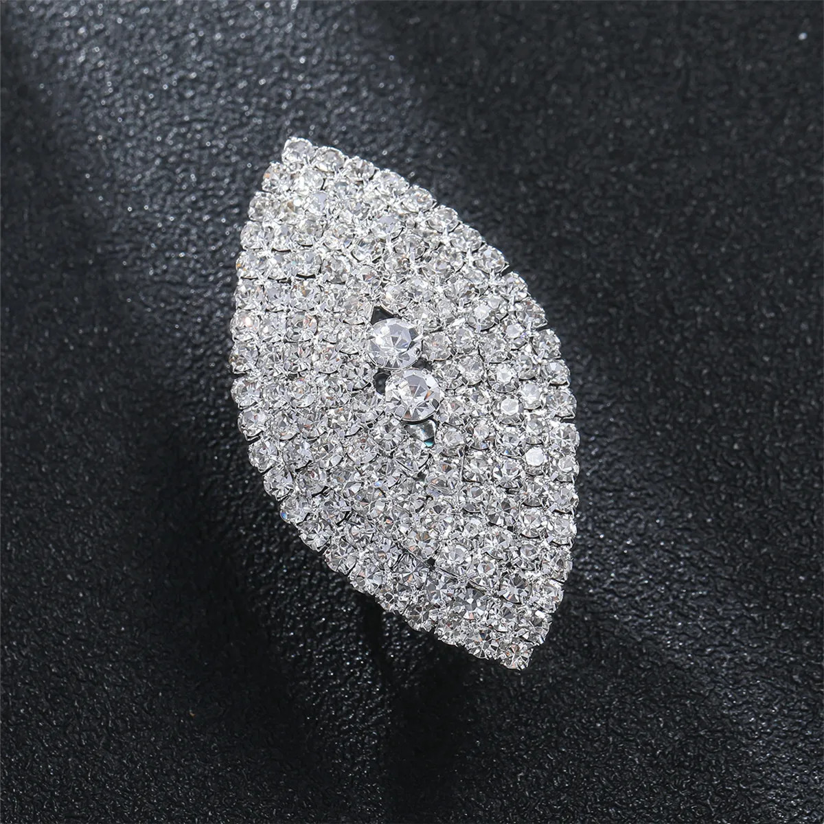 TREAZY Sparkling Rhinestones Crystal Wedding Rings For Women Fashion Bridesmaid Bridal Big Rings Adjustable Statement Jewelry 251023