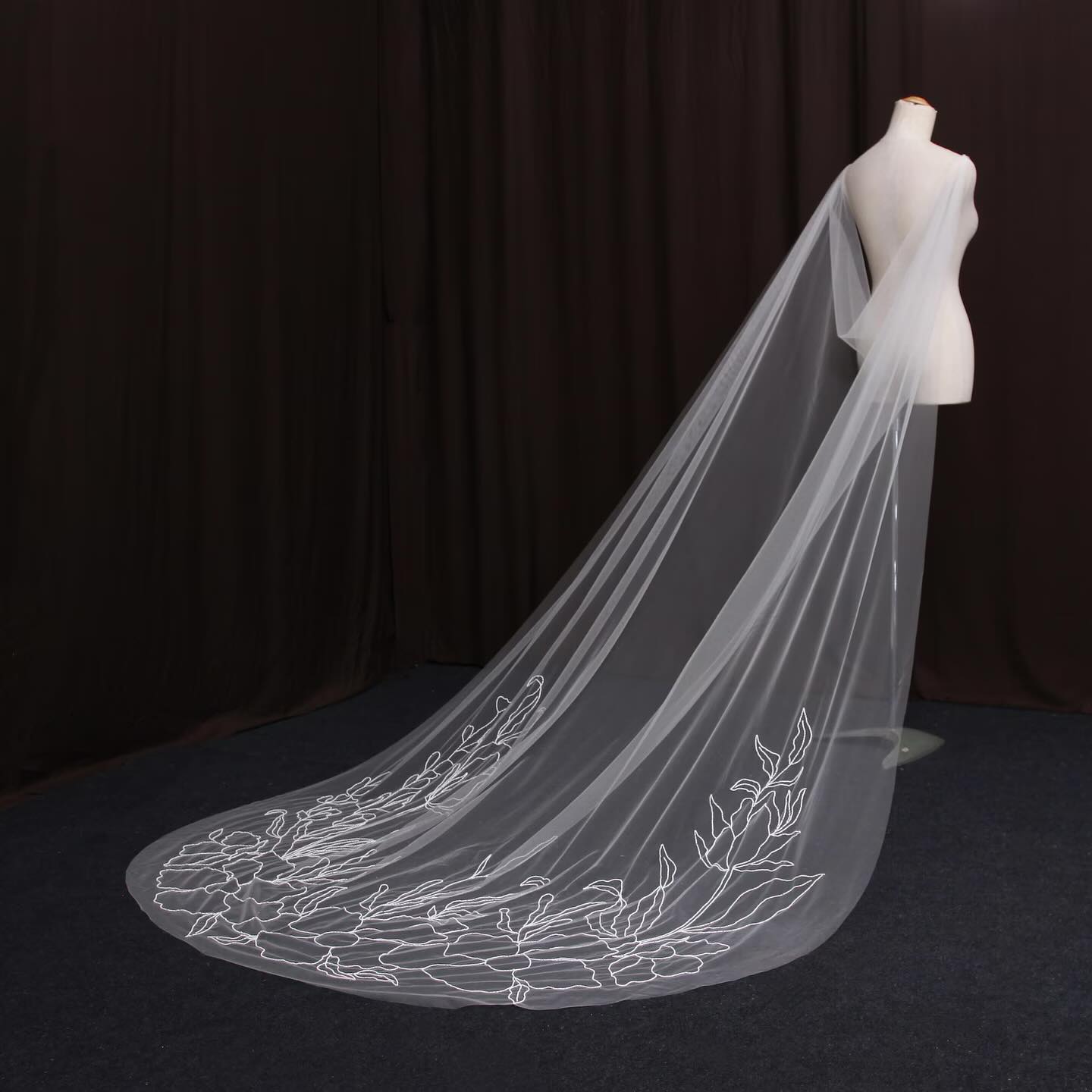 Good-looking Bridal Veils Women One-Layer Beading Edge Bride Complementos Wedding Accessories Velo De Novia Customized