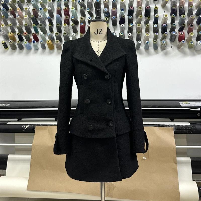 Two Piece Dress Winter French Vintage Elegant Woman 2 Set Black Slim Design Jacket High Waist Casual Skirt Female Korean Clothes