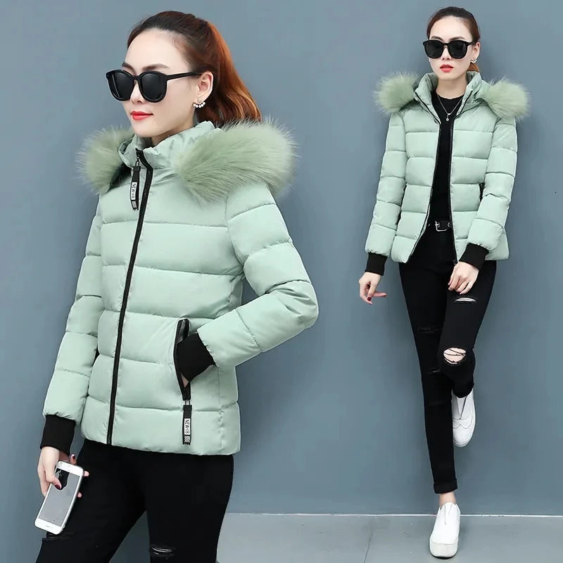 Womens Winter Parka Coat 2025 Korean Version Loose Lady Cotton Padded Outerwear Temperament Casual Ladies Down Cotton Jacket 251030
