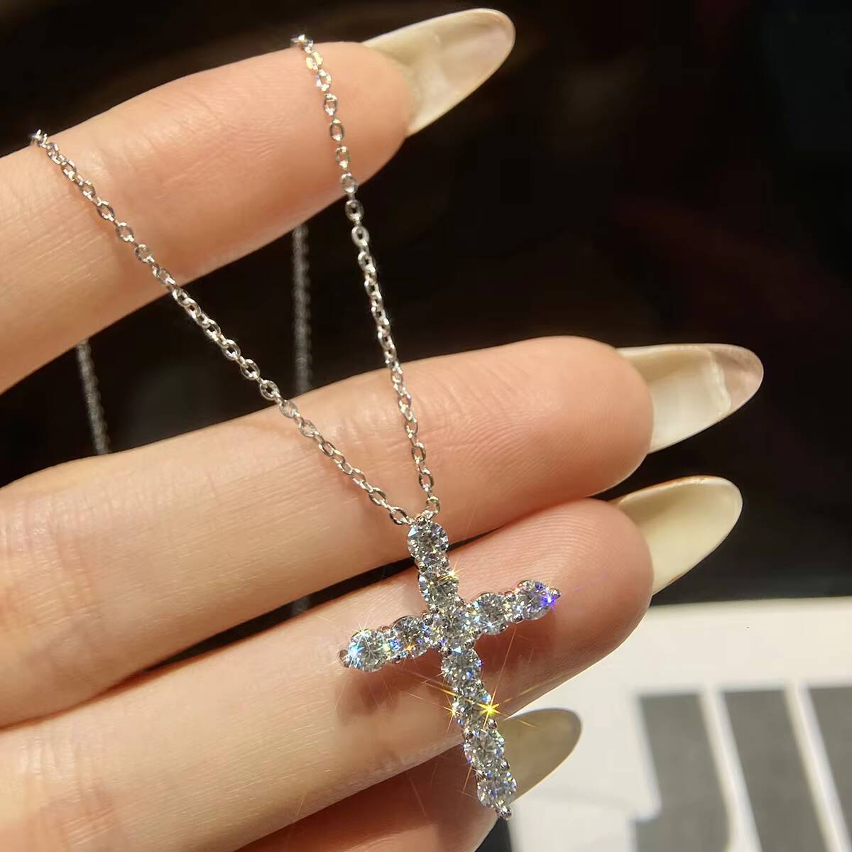 Wholesale Real 925 Sterling Silver 18k Gold Plated Diamond Moissanite Cross Jesus Pendant Necklace Women Engagement Fine Jewelry