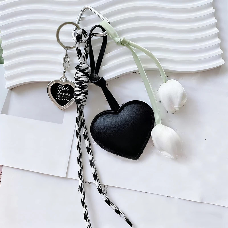 Charm Tassel Love Heart Creative Handmade Bowknot Keychain Cute Glossy Keychain Bag Accessories 251030