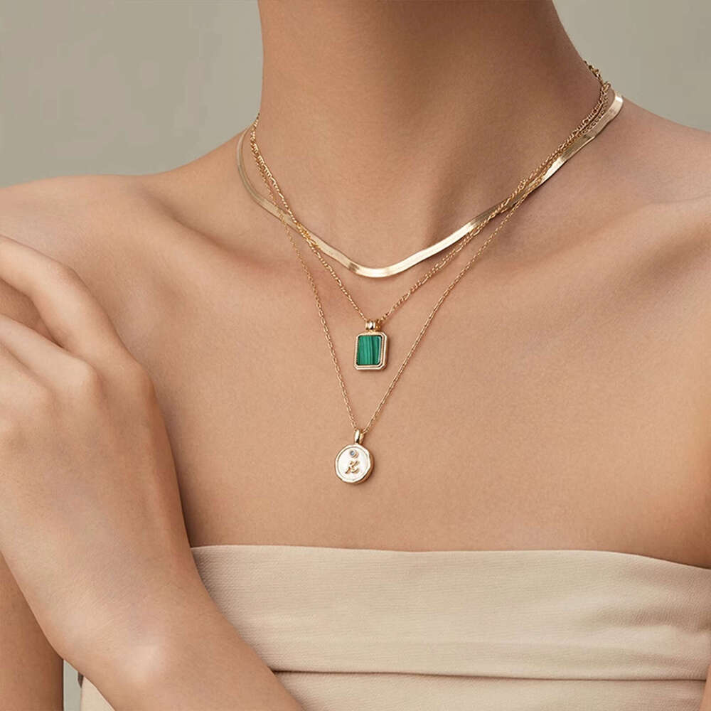 French Style Agate Malachite Necklace for Women, Light Niche Temperament Collarbone Chain, Melad Accessories