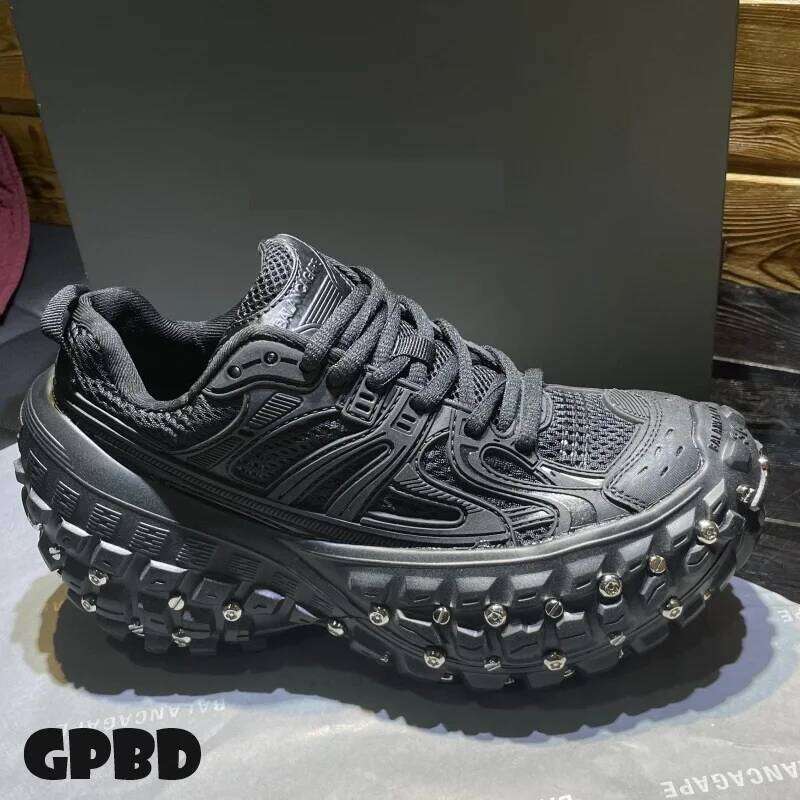 GPBD Rivet Low-top Distressed Dad Shoes for Women, Summer 2025, Height-increasing Thick-soled Casual Sports, Trendy and Cool