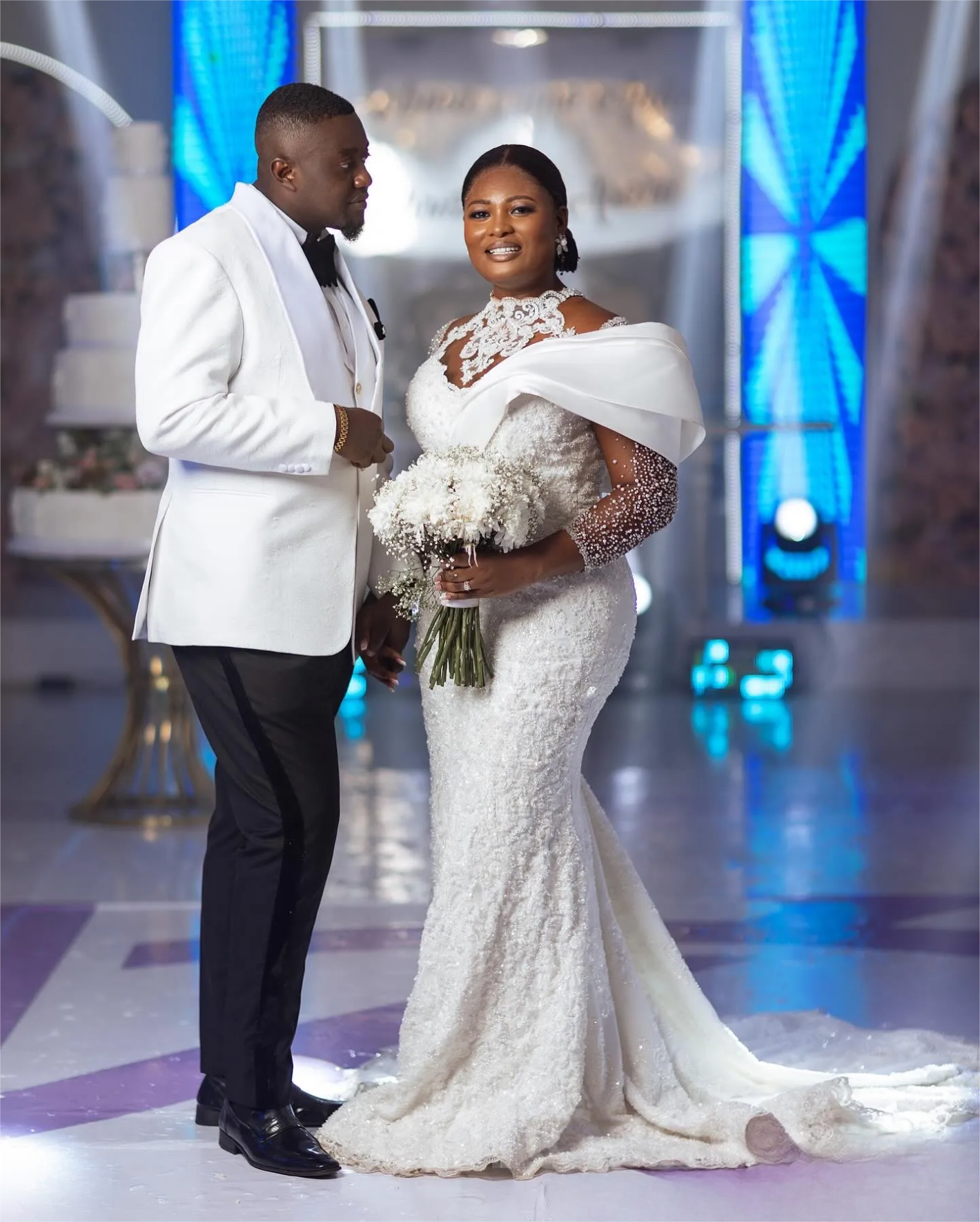 Ivory Mermaid Wedding Dress Plus Size Luxurious Pearls Lace Vintage Bridal Gowns Dresses