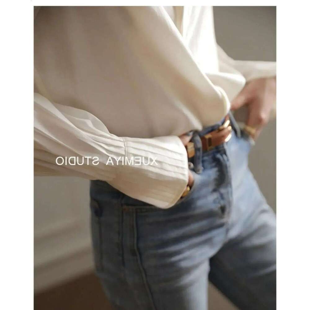 Early spring single tailed womens white shirt n with pleats imitating silk long sleeved