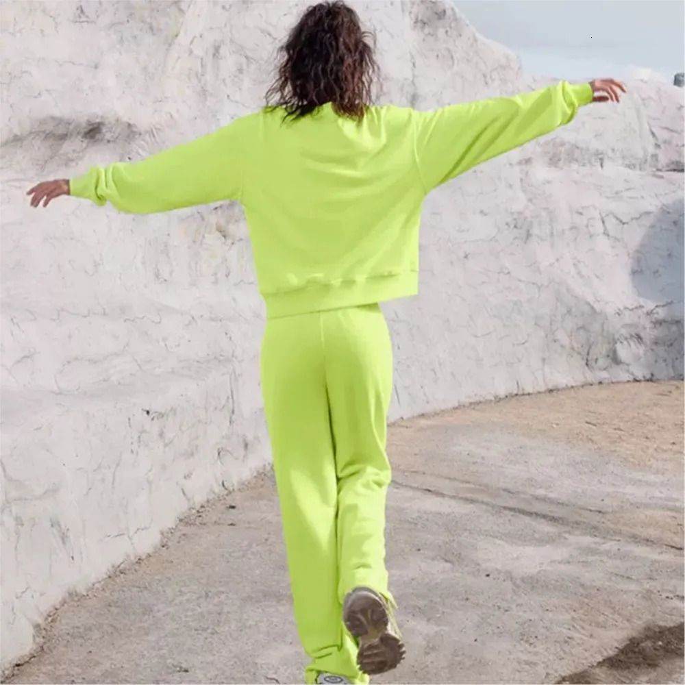 Casual O Neck Sweatshirt Sport Long Pants 2piece Set Womens Autumn Winter Fashion Loose Solid Color Elastic Waist Long Pants 251029