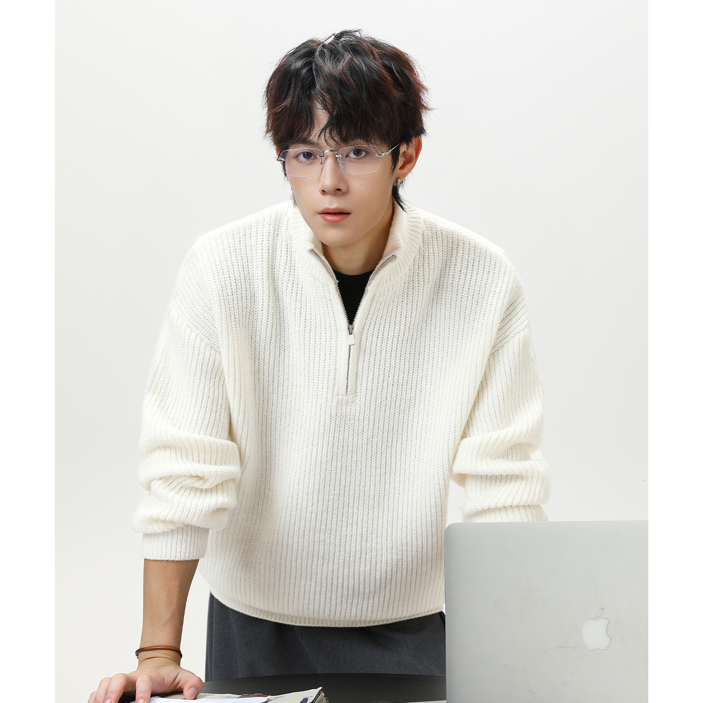 Half-zip Stand Collar Sweater For Men Autumn And Winter New Style Loose Texture Designer Sweater Imitation Deer Fur Lazy Style Warm Knitted Jacket