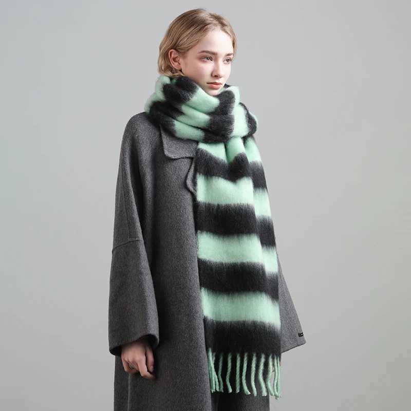 2025 Luxury Cashmere Womens Scarf Winter Thick warm stripe CAPe WrAPs Female bandana long tassel Warm Scarves Holiday gW251030