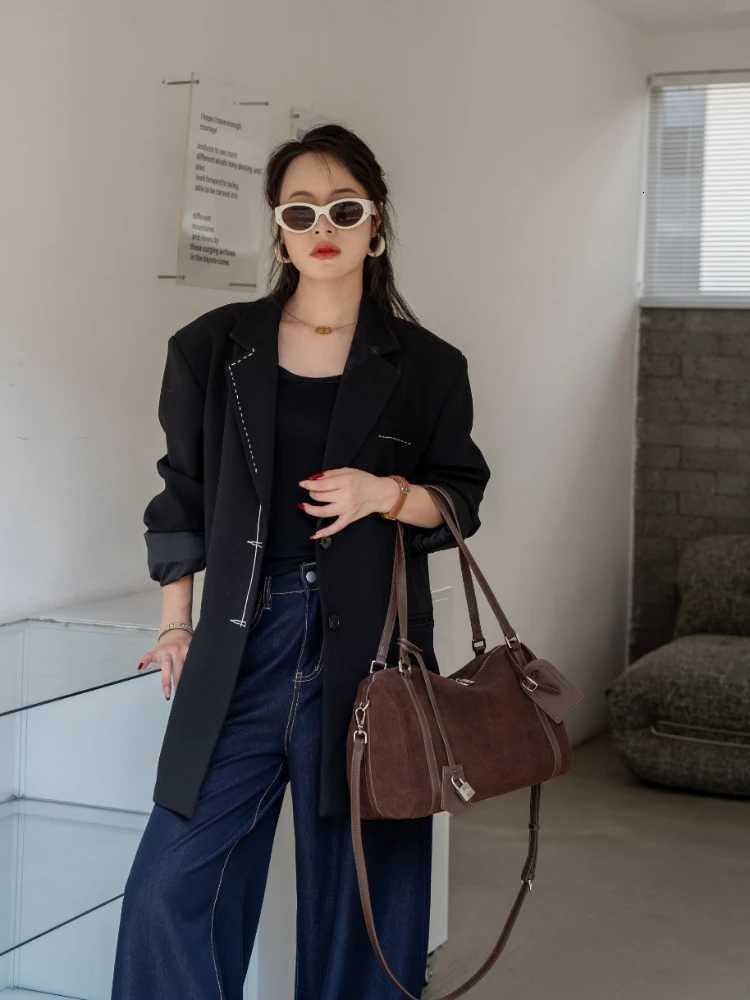 Designer bag Classic Lock Luxury Designer Chamois Bost Tote for Wan Suede Cow Leather Fem Shoder Crossbody Bag Autumn Winter Handbag Y251029