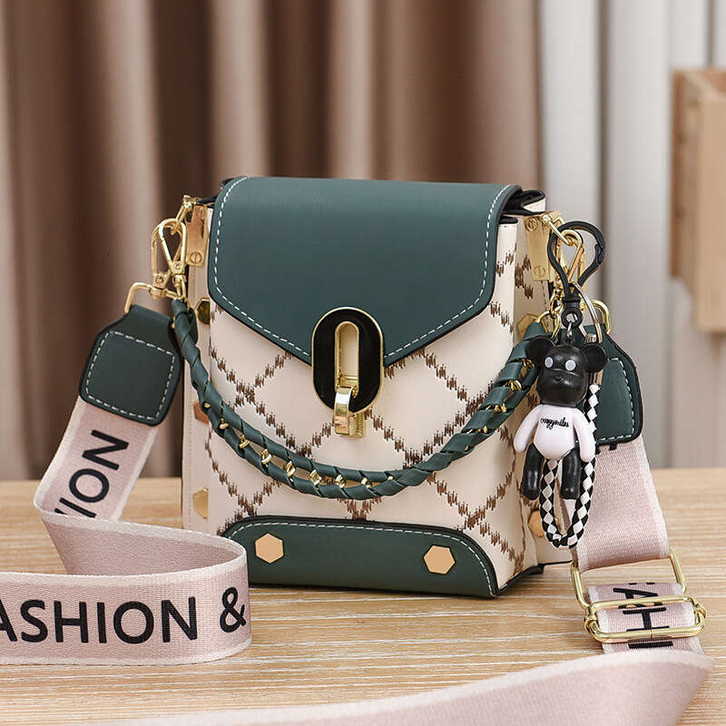 New Korean Style Simple Small Square Fashion Versatile Shoulder Crossbody Trendy Mini Phone Women's Bag