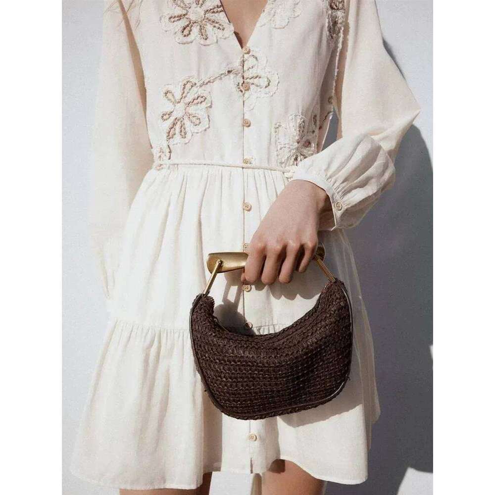 Stylish Gold Metal Handle Woven Handbag Women's 2025 New Brand Straw Pu Leather Material Chain Shoulder Crossbody Bag