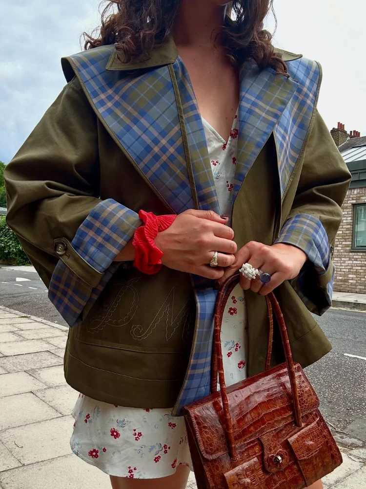 Reversible Oversized SingleBreasted Jacket Women Tied Collar Contrast 2025 Autumn Versatile Coat Urban Chic Lady Outerwear H251030