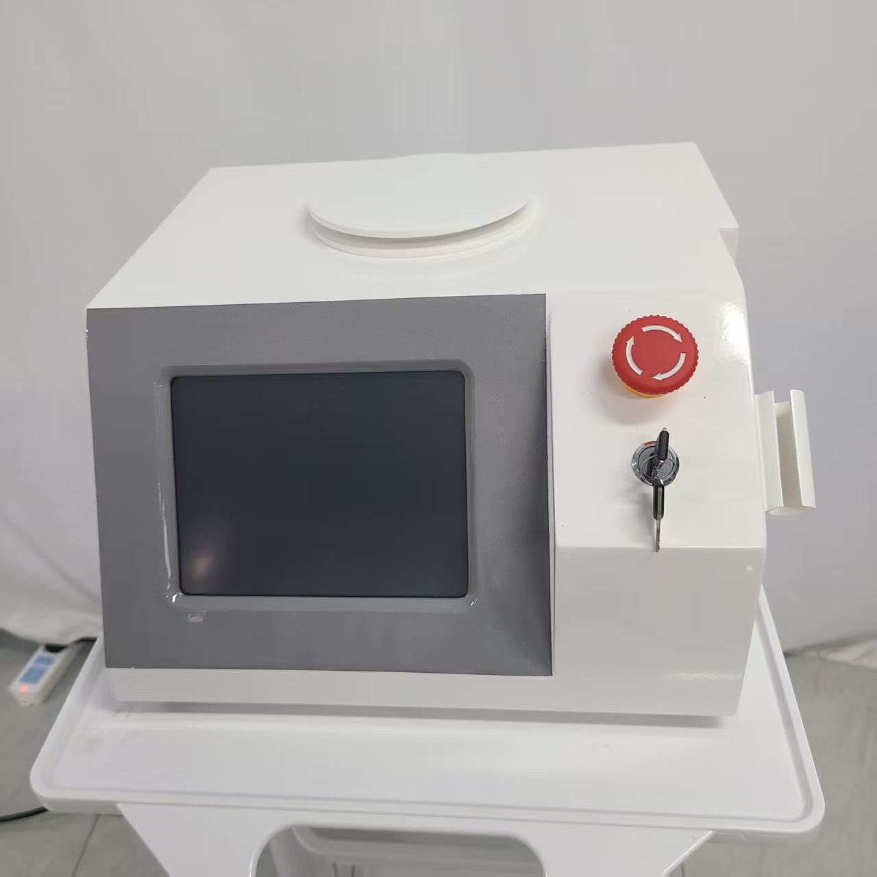 Diode Laser Fat Reduction Machine 980nm Lipolysis Body Slimming Cellulite Removal Skin Tightening Facial Lifting Equipment For Salon and Spa Use