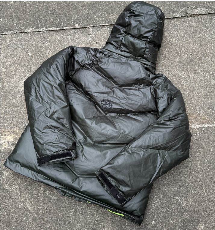 Green thickened patchwork embroidered warm down thermal sensing cotton jacket - suitable for both men and women, loose and fitted