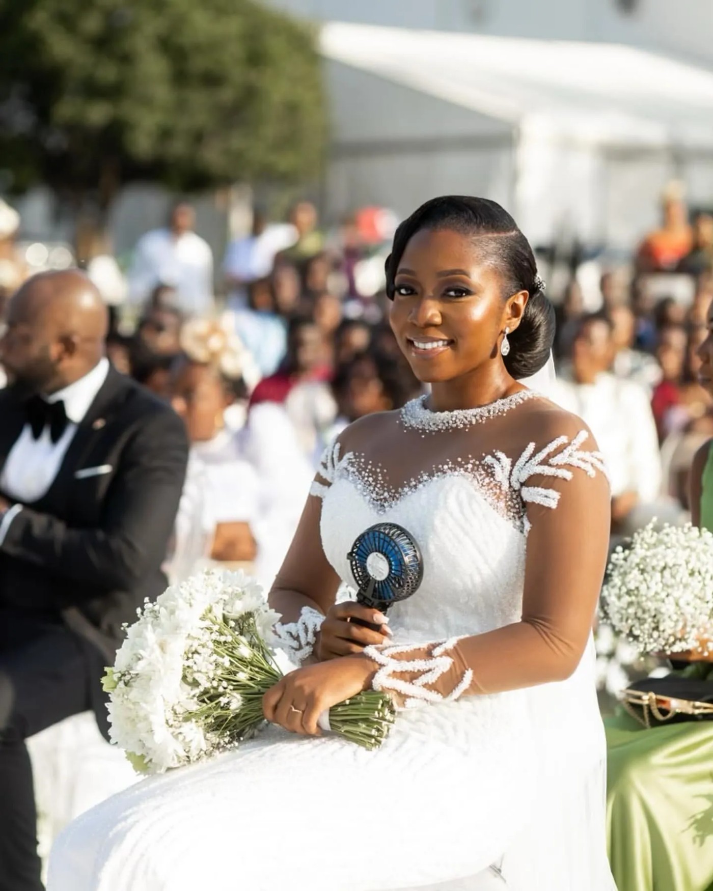 Ivory Mermaid Wedding Dresses Full Sleeves Sequined Lace Elegant Bridal Gowns Dress