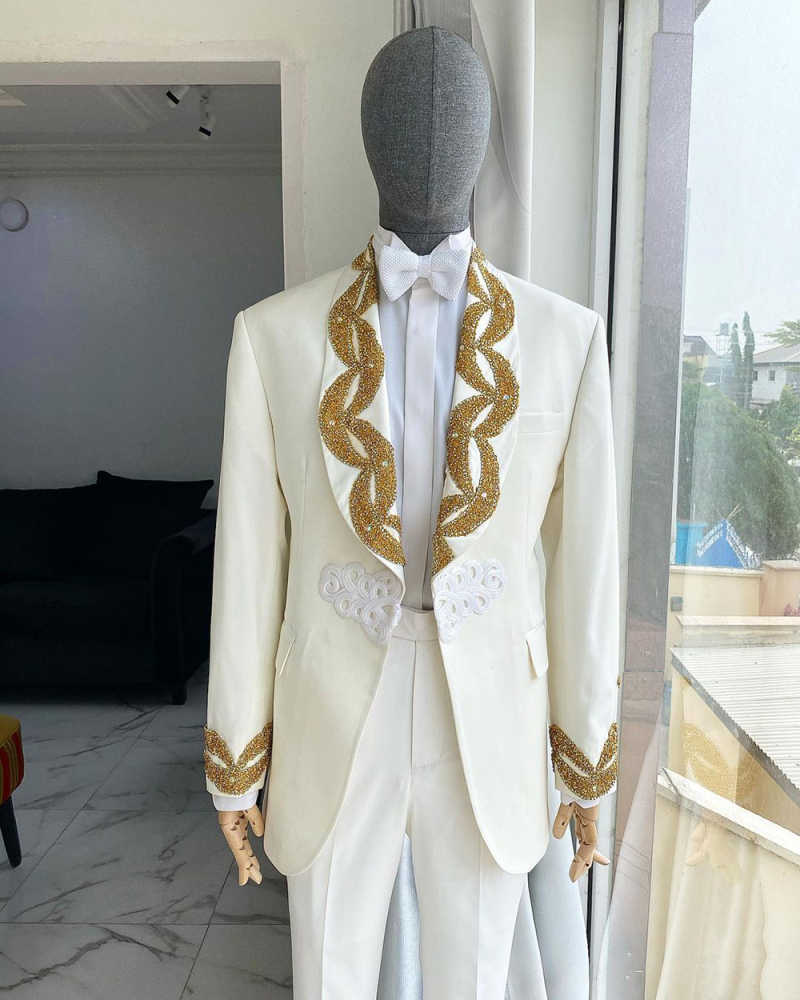 Elegant Wedding Tuxedos Beaded 2 Piece Set Jacket Pants Men Suit Exquisite Shawl Lapel Evening Bride Groom Coat Customized