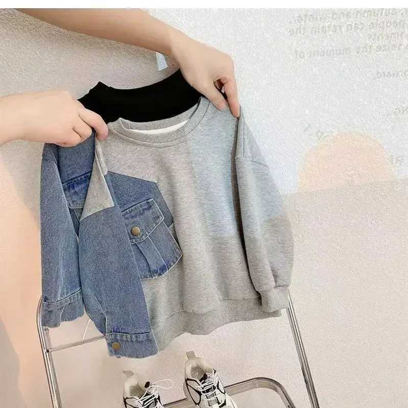 Boys Denim Sweatshirt Kids Stitching Sleeved Loose Sweater Casual Hoodies 2025 Spring Autumn Childrens Street Style ClothingT251030