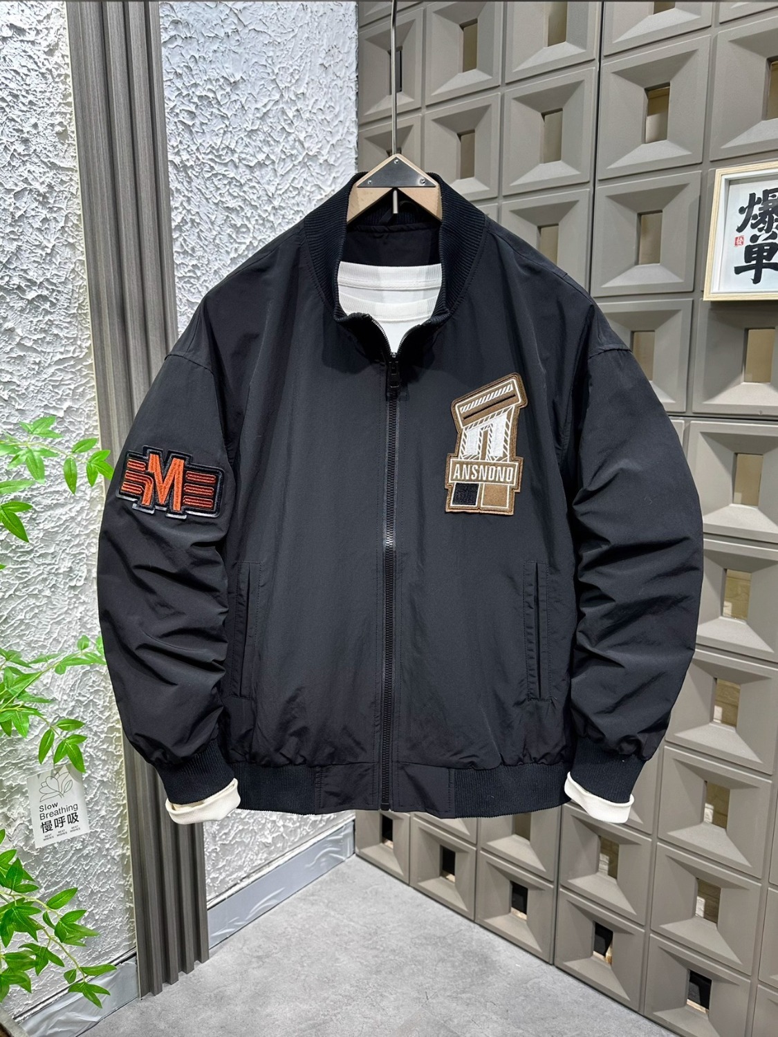 Trendy American Style Letter Embroidered Baseball Jacket for Men Spring and Designer coat Autumn New Style Cool and Versatile Flight Jacket