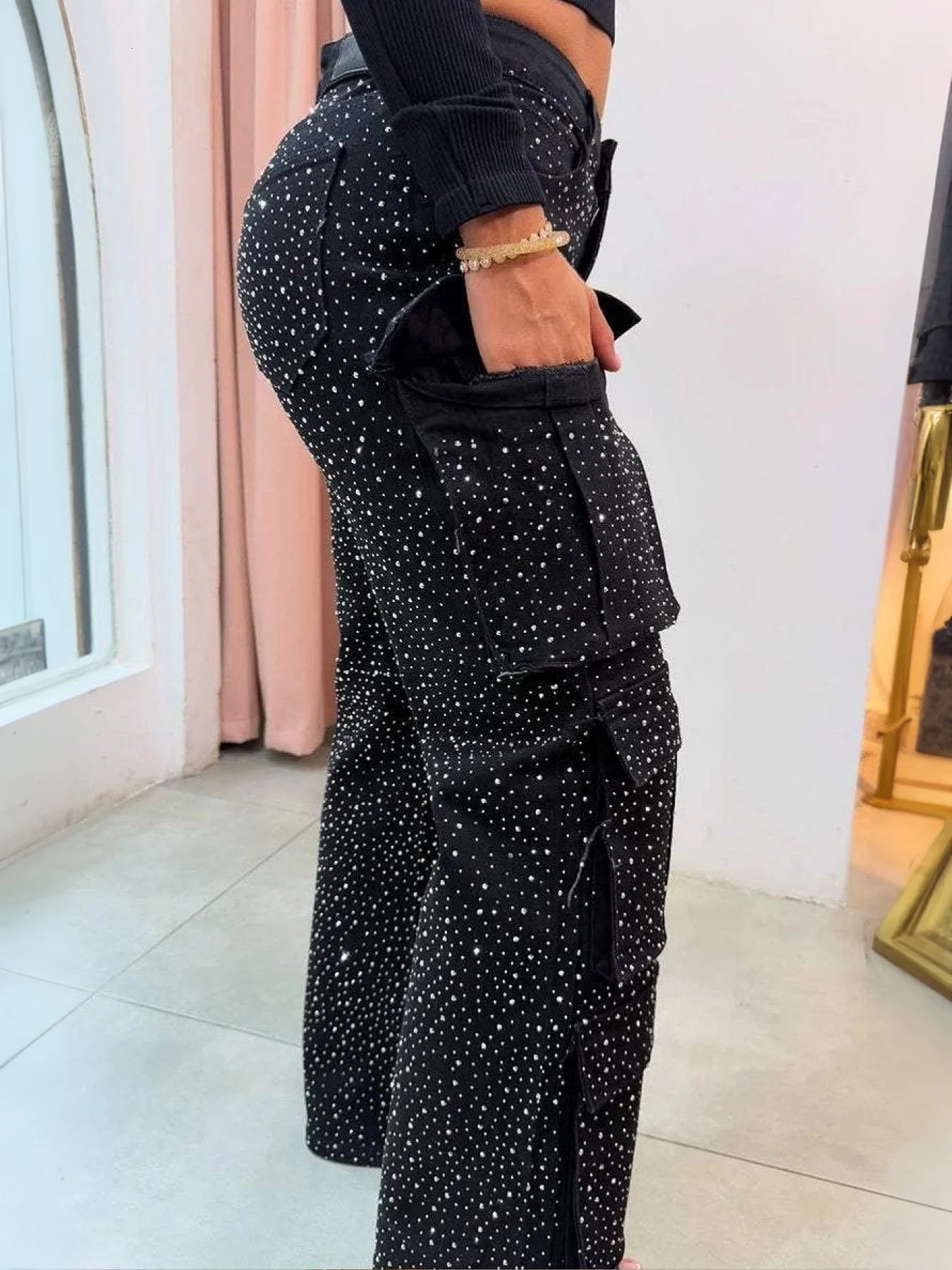 2025 High Waist Black Rhinestone MultiPocket Work Jeans Street Style High Quality Fashionable Straight Jeans a MustHave 251029