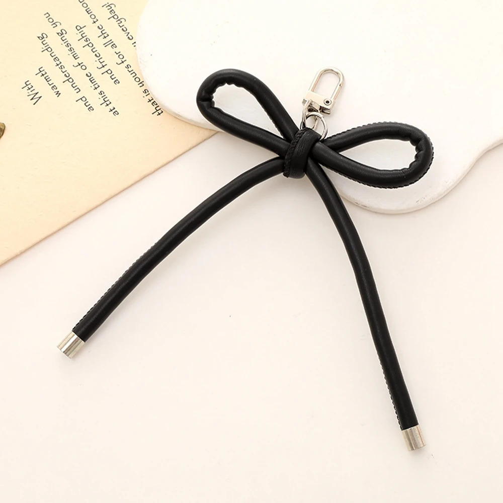 Y2K Grunge Leather Bow Keychain Vintage Harajuku Charms Bag Pendant Mobile Phone Pendant Accessories Korean Fashion 251030
