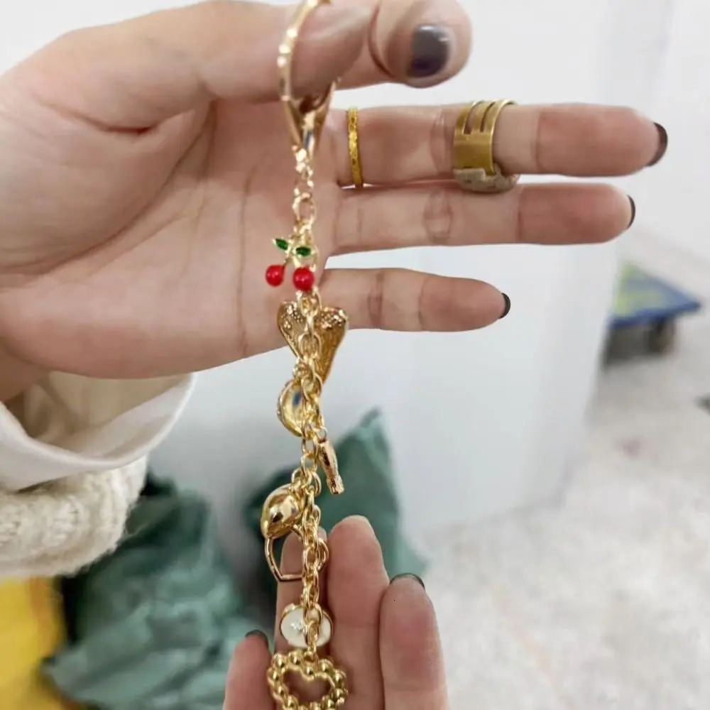 Stylish Lanyard Letter Beaded Keychain Star Charm Turkish Pendant Aesthetic Beaded Tassel Key Chain Earphone Case 251021