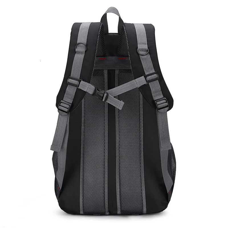 2025 Unisex sport travel backpack largecapacity nylon lightweight outdoor hiking backpack for men and women student schoolbag H251029