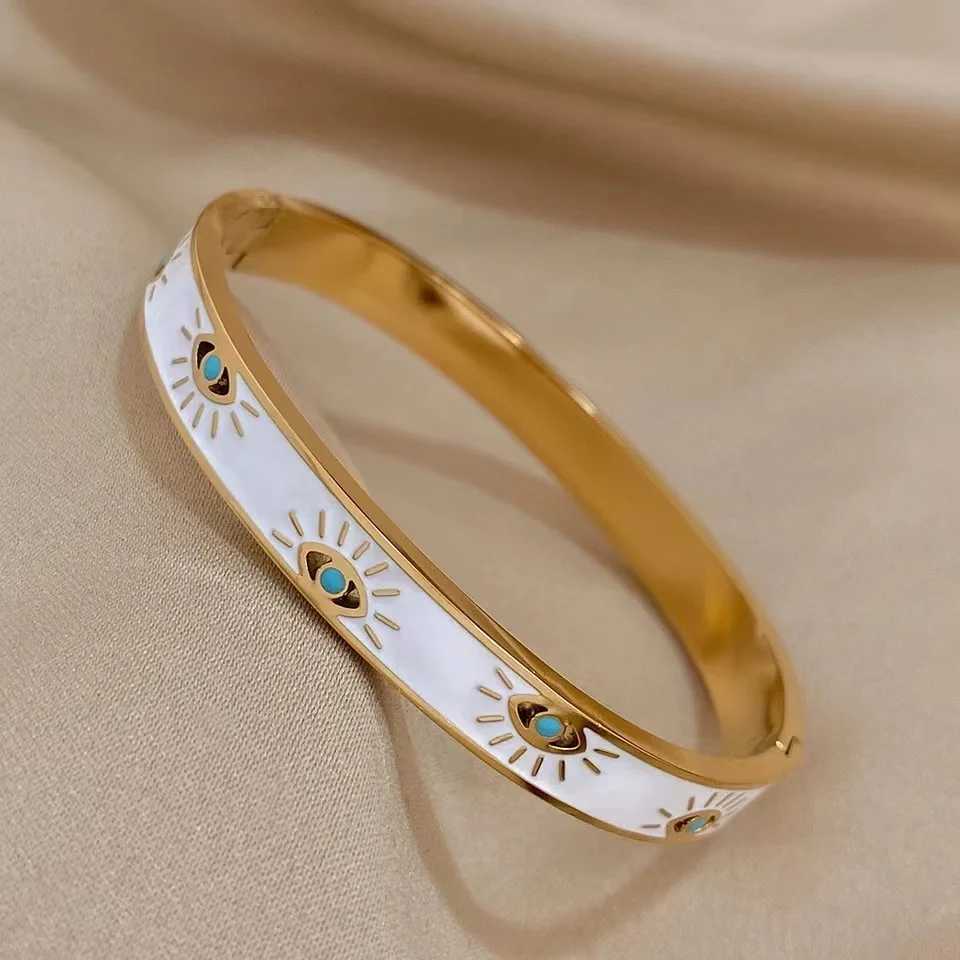 Womens TrenDY Devil Eye Charm 316L StainlESS Steel White Enamel Waterproof Bangles Jewelry for WristW251030