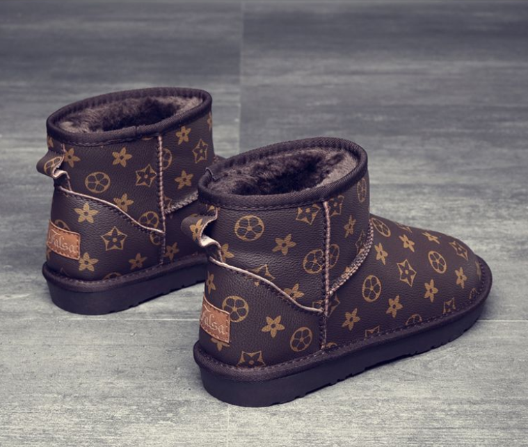 Free shipping Winter 2025 New Design Men Fashion Snow Boots Fleece Lined Thickened Warm Comfortable Cotton Shoes Non Slip Waterproof Soft Leather Shoe