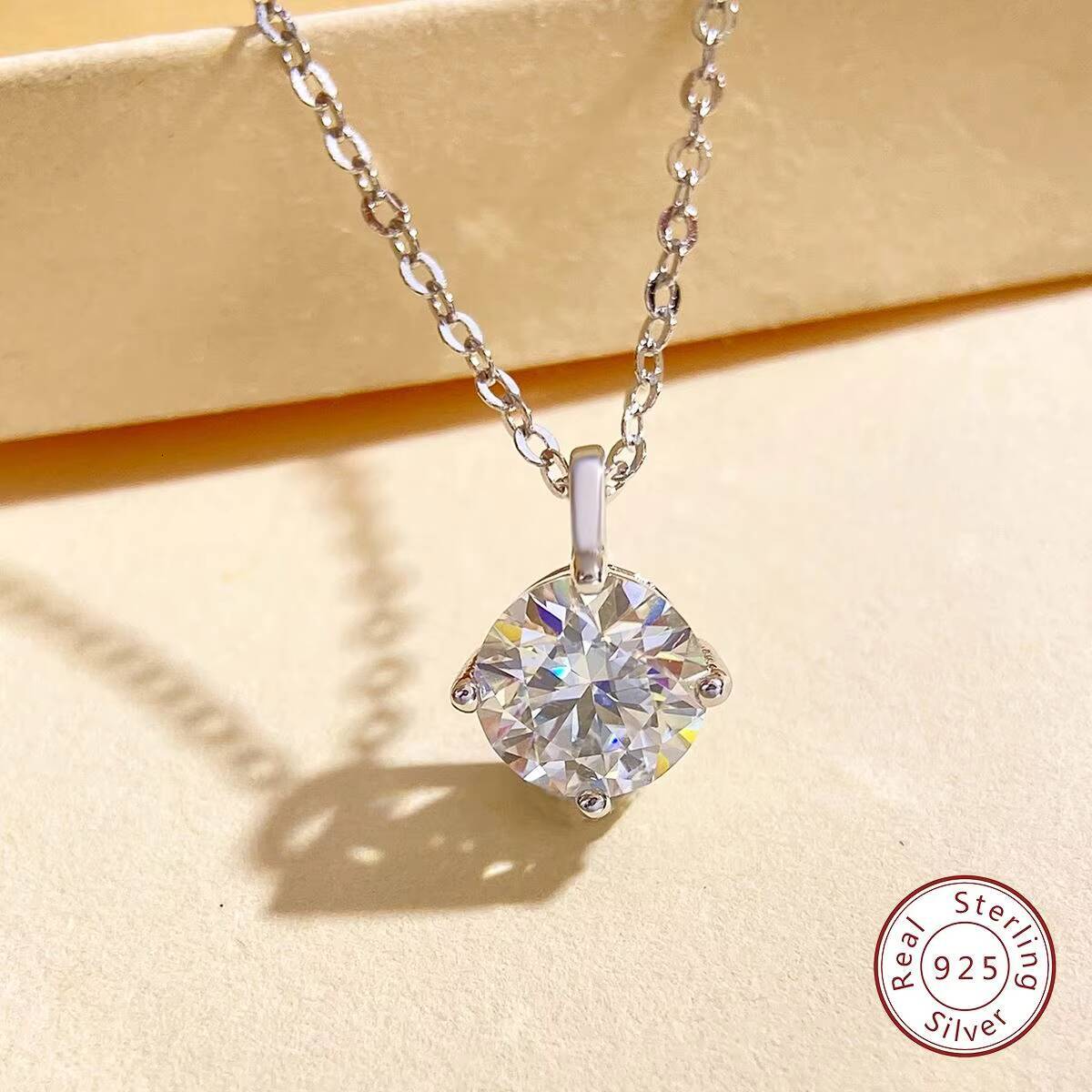 Low Price Real 925 Silver 18K White Gold Plate Gra Certificate 1CT Stone Moissanite Pendant Necklace Wedding Jewelry for Women