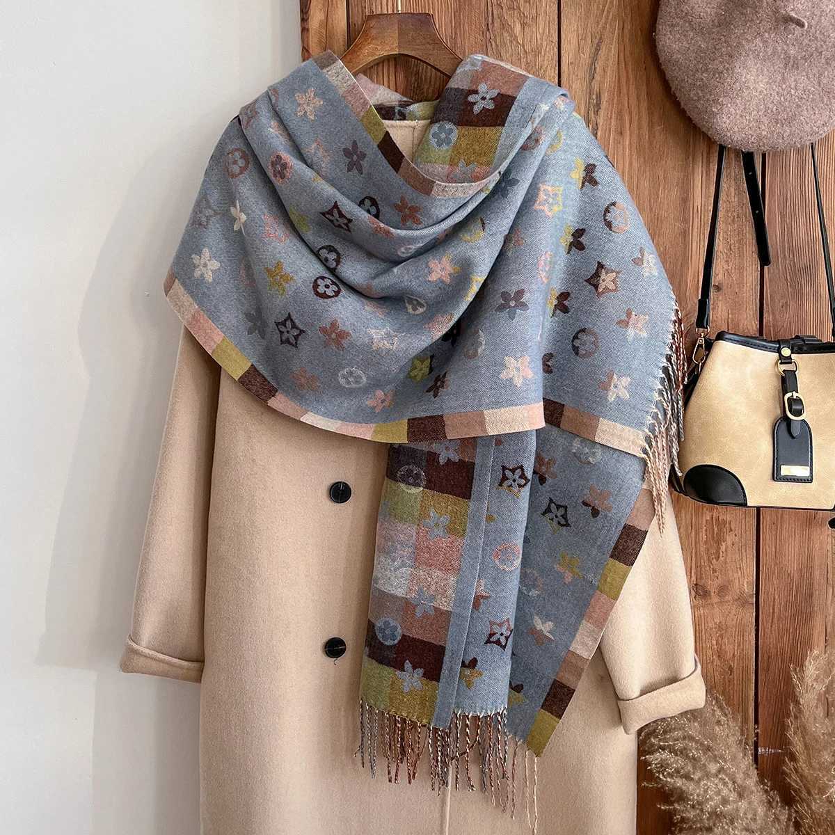 New Brand National Style Cashmere Scarf Winter Women Pashmina Shawls Warm Blanket Wraps Female Foulard Bandana Thick ScarvesW251029