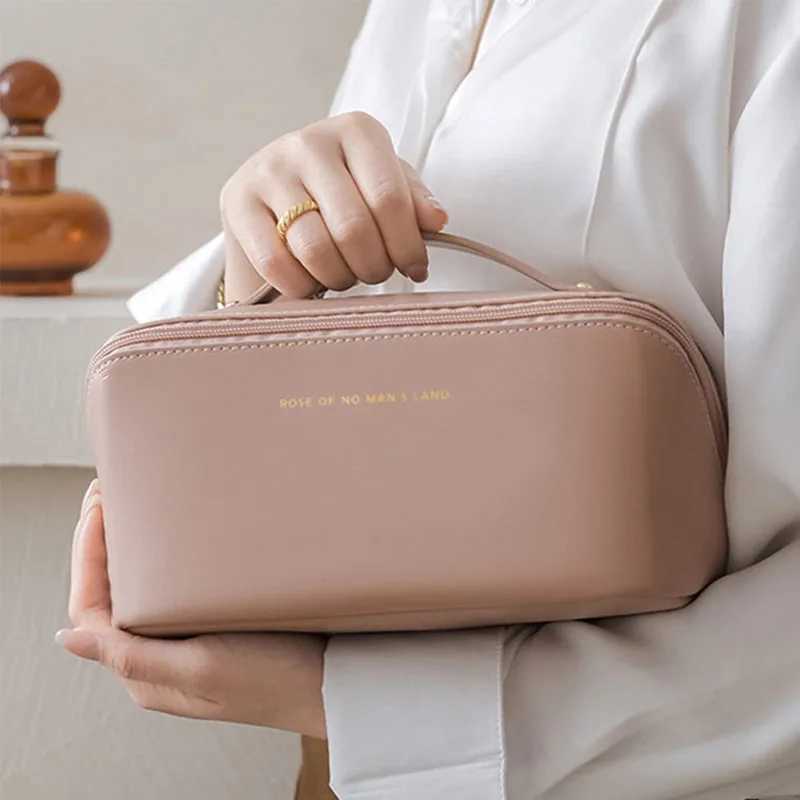 Makeup Organizer Female Toiletry Kit Bag Make Up Case Storage Pouch Luxury Lady Box Cosmetic Bag Organizer Bag For Travel Zipp J251115