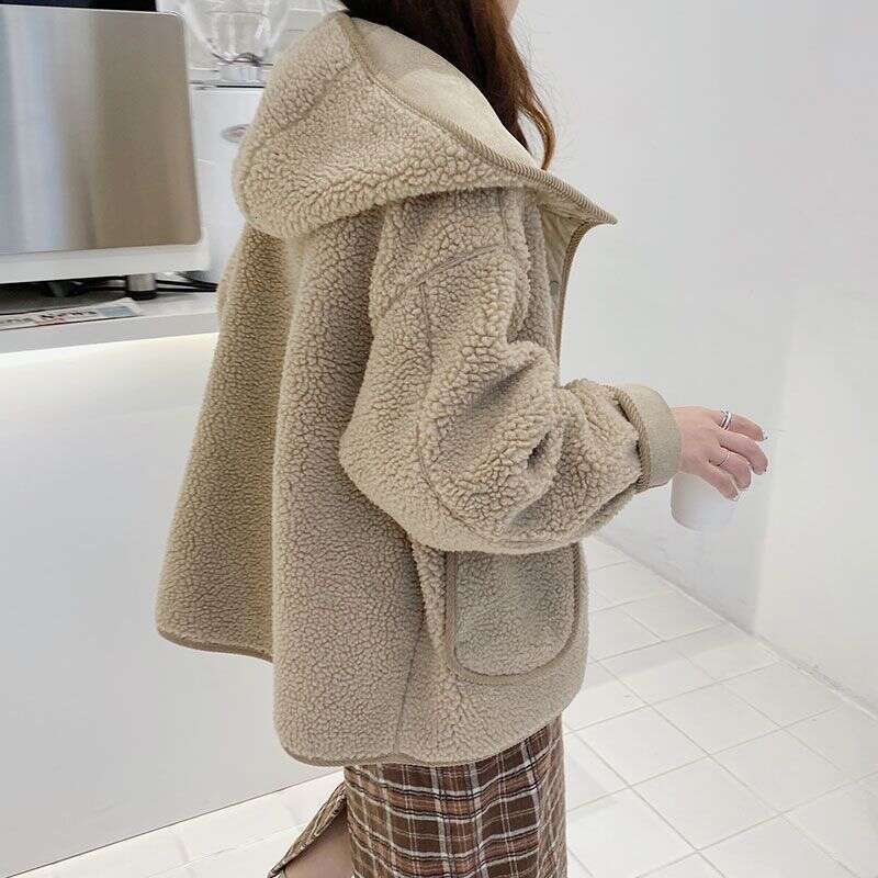 Lazy Hooded Lamb Wool Thick Coat For Women In Autumn Winter 2025 Korean Version BF Loose And Stylish Concealed Button