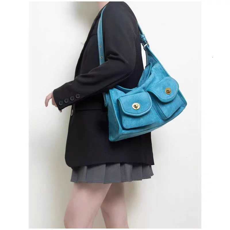 Designer bag Suede Shoder Bag Mtiple Pockets Wide Shoder Strap Underarm Bag Metal Lock Closure Handbags Motorcycle Crossbody Bags Y251029