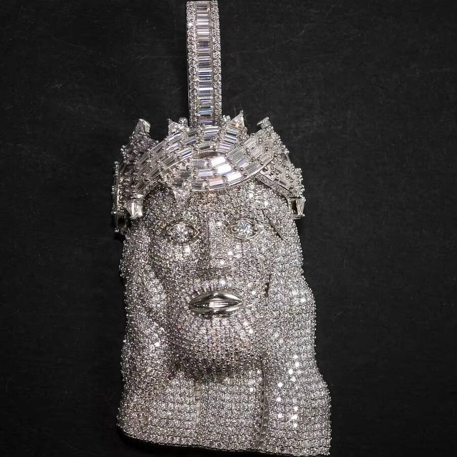 33inches Hip Hop VVS Custom Baguette Triangle Cut Moissanite Iced Out Mens Jesus Pendant With 925 Silver Pass Diamond Tester