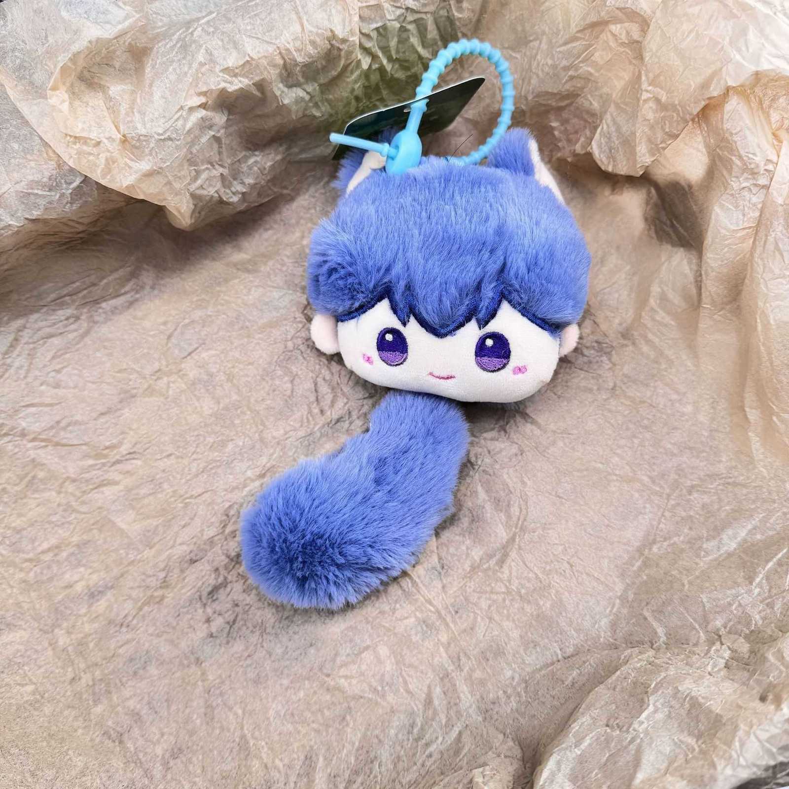 Cosplay keychain with secondary world accessories and deep space doll plush toy X250415