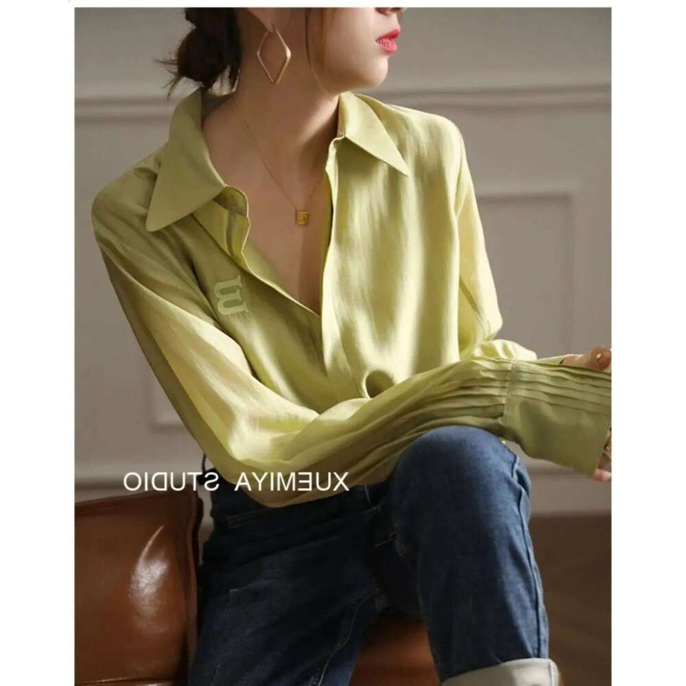 Early spring single tailed womens white shirt n with pleats imitating silk long sleeved