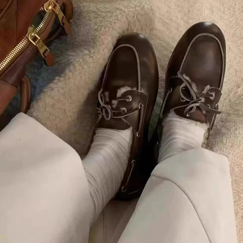 Cowhide version ~ retro British style distressed color warm fleece loafers genuine leather round toe lace-up small leather shoe girl2025