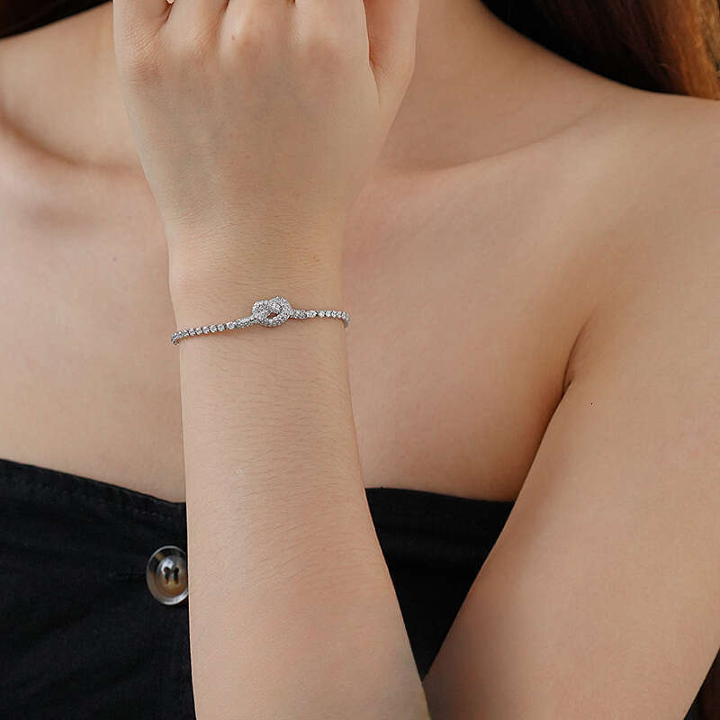 Bracelet Designer charm Zircon Chain Real Gold Plated Knot Niche Personality Minimalist Style Adjustable Bracelets Simple High end Feel Women's J