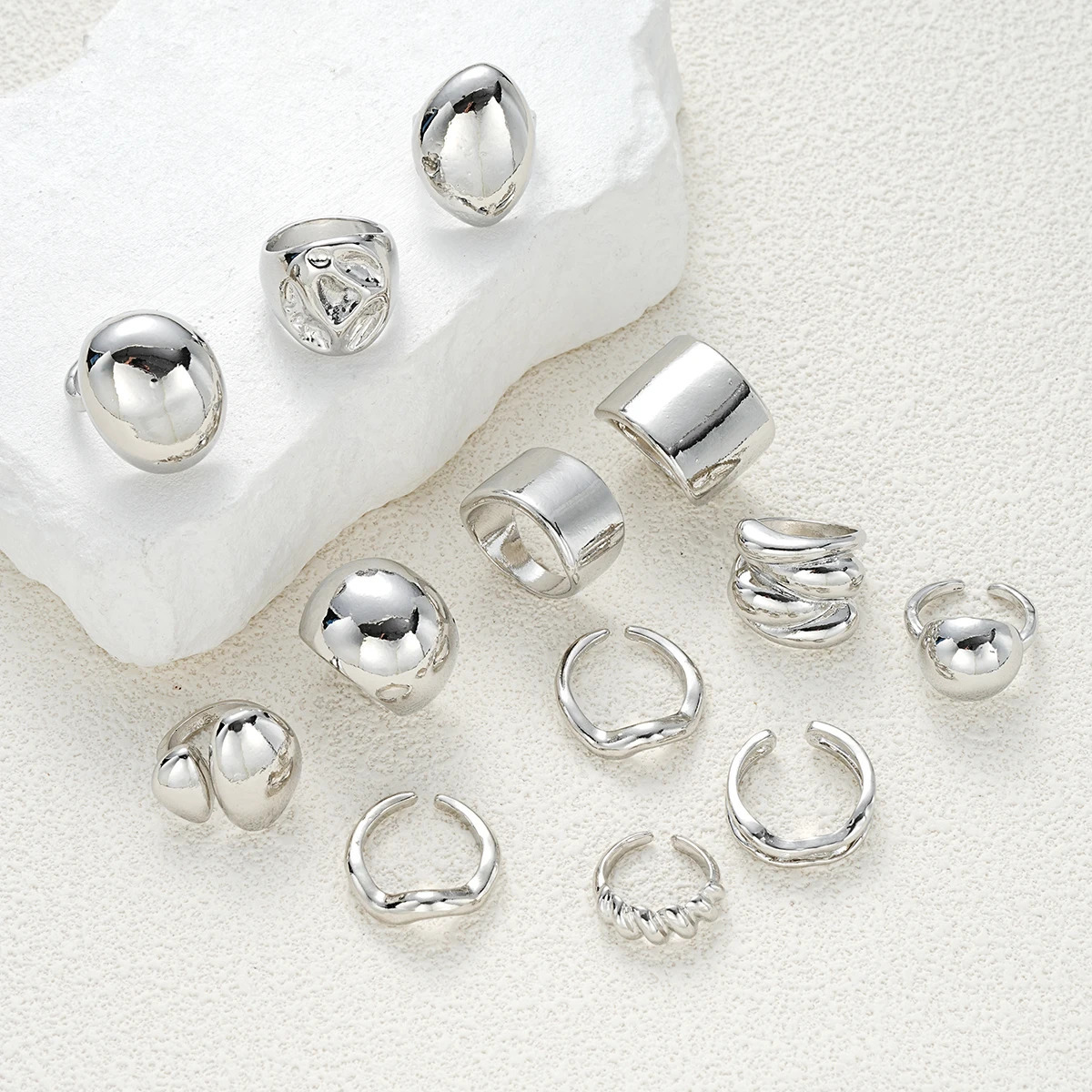 13 Pcs Punk Smooth Open Ring Set Fashion Silver Color Smooth Geometric Adjustable Metal Rings Womens Aesthetics Party Jewelry 251023