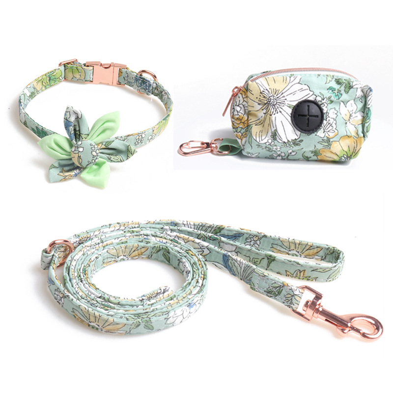 Floral Pattern Dog Collar Leash Set with Poop Bag Holder, Stylish Pet Collar Lead Set, Durable & Comfortable, for Dogs, Fashionable Pet Walking Access