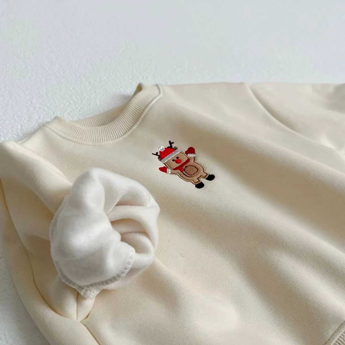 T24118 Autumn 2025 New Childrens Tshirt Christmas Theme Baby Long Sleeve Top Childrens Hoodie Christmas DressT251030