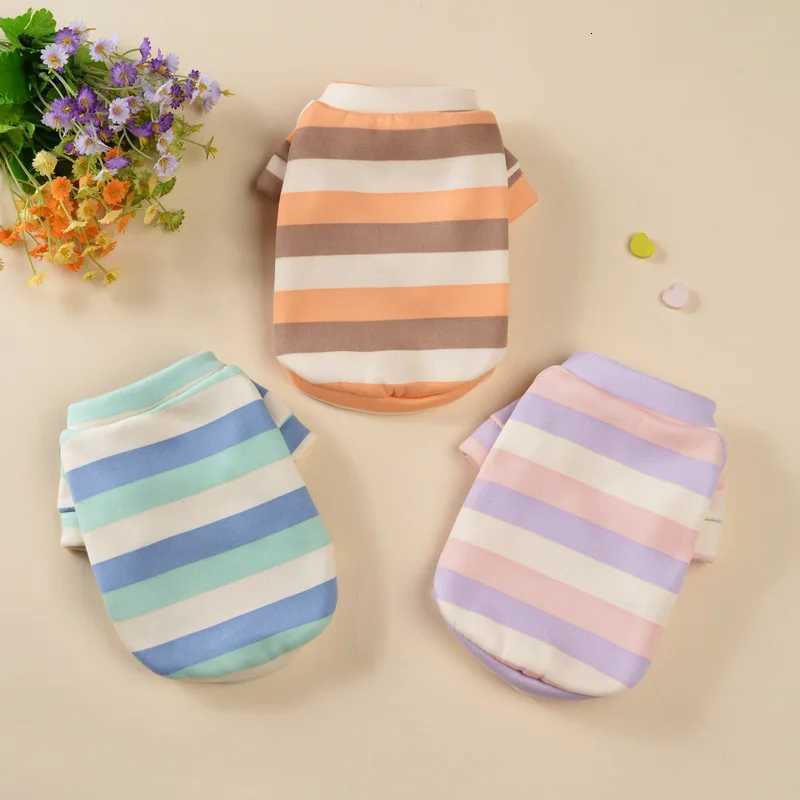 Warm Dogs Clothes Pug Winter Small Dog Hoodie Puppy Clothing Female Cat Costume Chihuahua Pets Products Designer Sweatshirt C251030