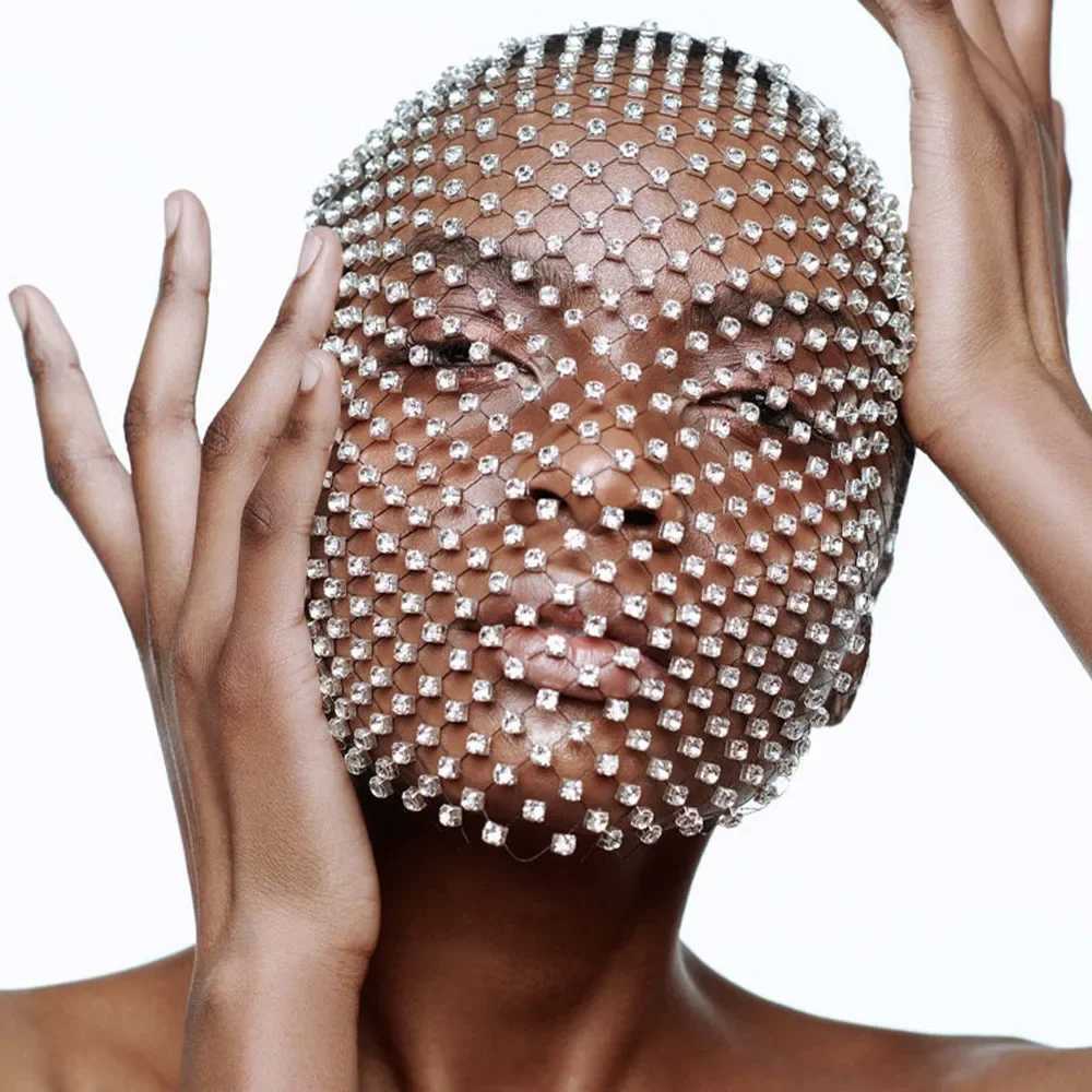 Stonefans Shining Mesh Fishing Net Masquerade Rhinestone Face Jewelry Mask Women Veil Crystal Face Shield Nightclub AccessoriesW251029