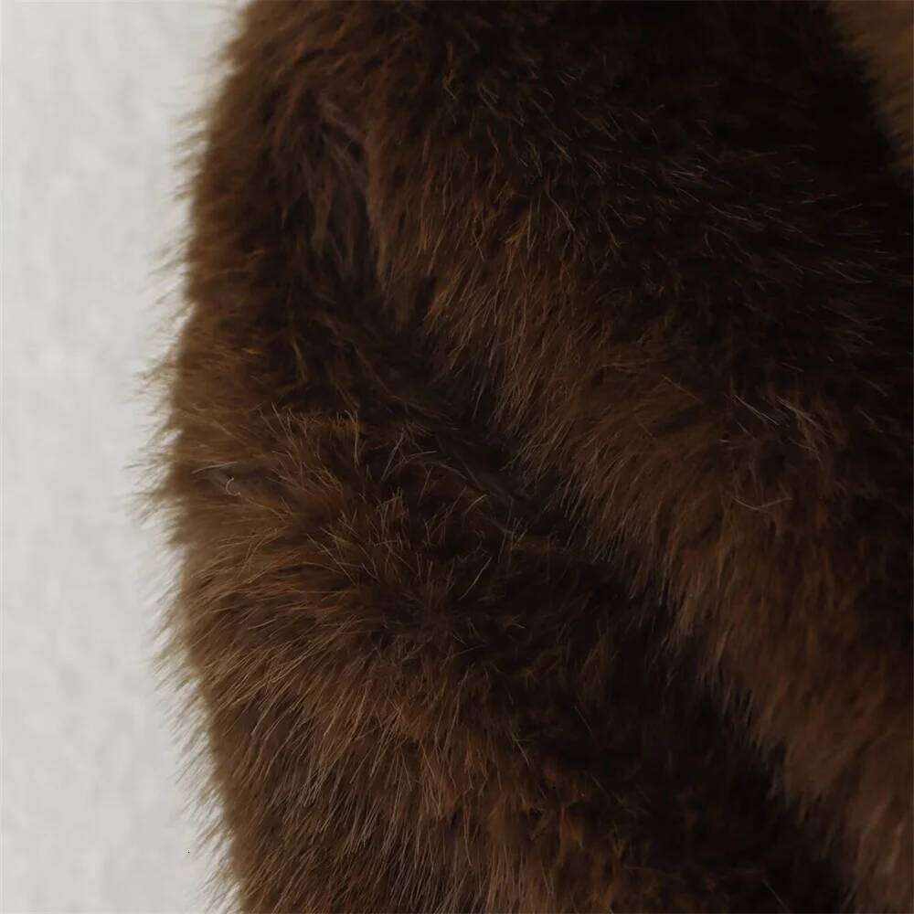 Loose Lapel Button Embellished Brown Long Sleeved Jacket For Women's Autumn And Winter Collection