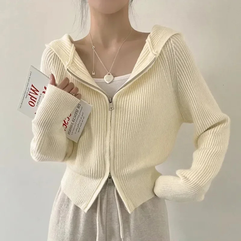 Ladies Thickened Knitted Hooded Open Cardigan Sweater Winter Autumn Style Zipper n Unique Collar Sweater Female Fashion 251029