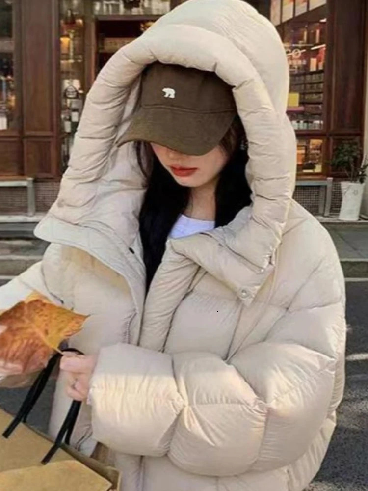 Trendy American Sle Womens ort Cotton Jaet Coat with Hood Winter Faion Small Size Sense Bread Clothes 251030